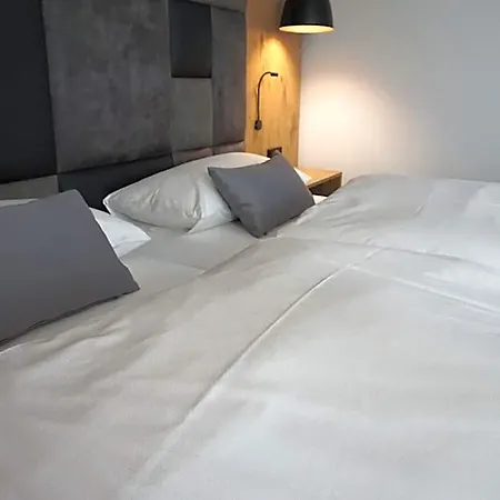 Hotel Grüner Baum 3*