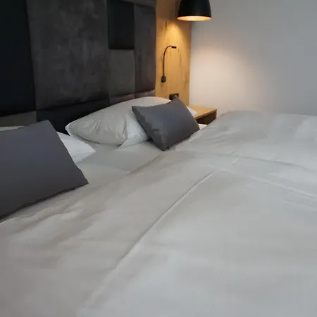 Gruener Baum 3* Kaufbeuren